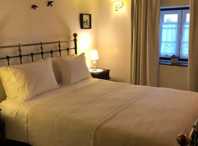 Casas Dos Infantes - Alojamento de Turismo Rural Caldas Da Rainha